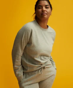 ThirdLove Sleep & Lounge Weekend Terry Sweatshirt 16 ThirdLove Sleep & Lounge Weekend Terry Sweatshirt