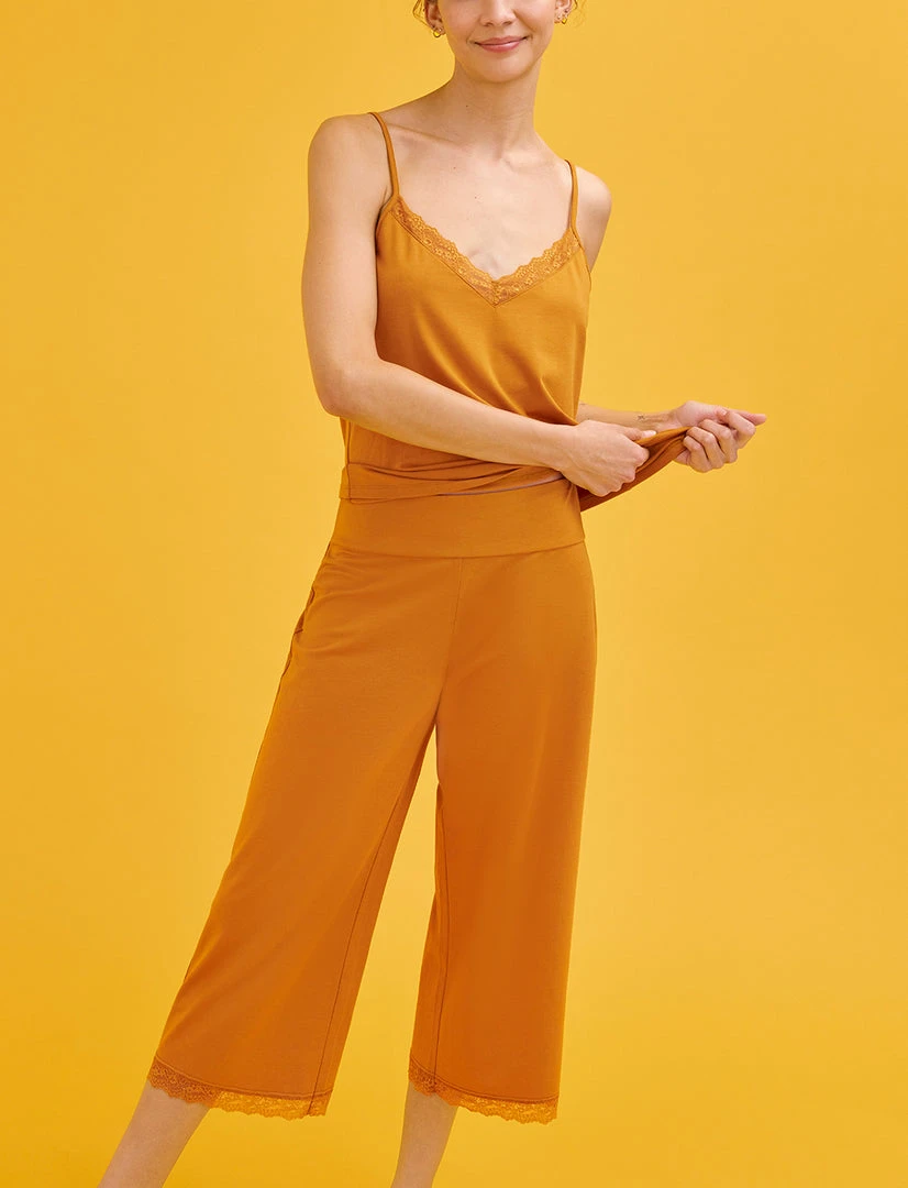 ThirdLove Sleep & Lounge WonderKnit™ Cropped Pant 3 ThirdLove Sleep & Lounge WonderKnit™ Cropped Pant