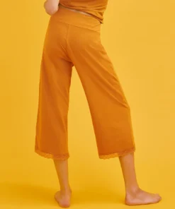 ThirdLove Sleep & Lounge WonderKnit™ Cropped Pant 9 ThirdLove Sleep & Lounge WonderKnit™ Cropped Pant