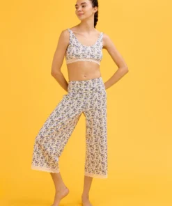 ThirdLove Wireless WonderKnit™ V-neck Bralette