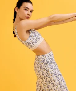 ThirdLove Wireless WonderKnit™ V-neck Bralette