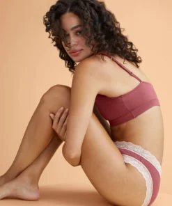 ThirdLove WonderKnit™ Triangle Bralette Wireless 8 ThirdLove WonderKnit™ Triangle Bralette Wireless